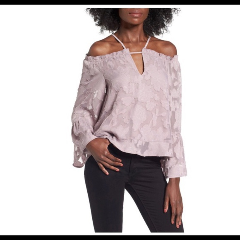 Leith off the shoulder appliqué blouse M